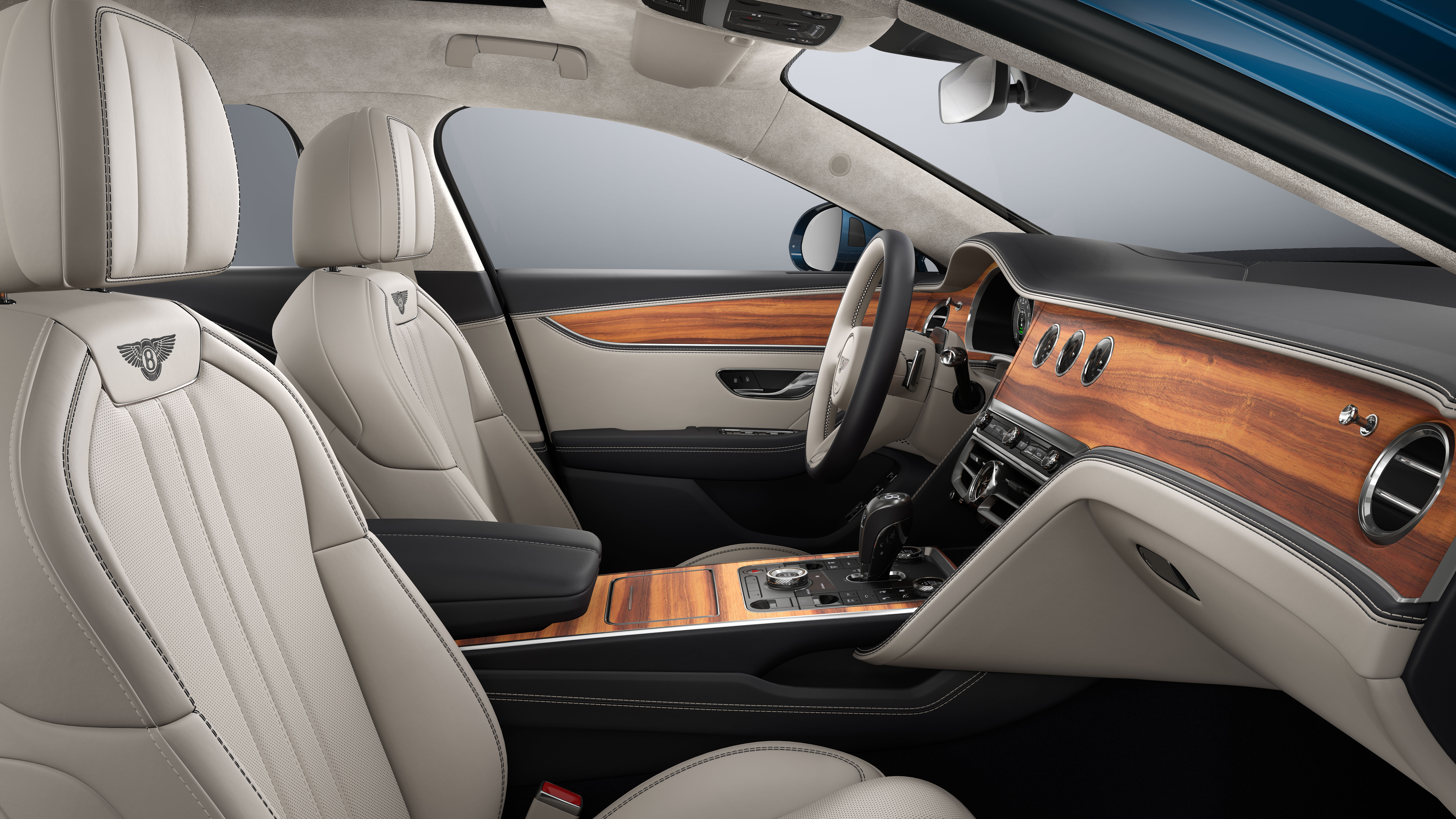 Flying Spur | Flying Spur Range | Bentley Motors